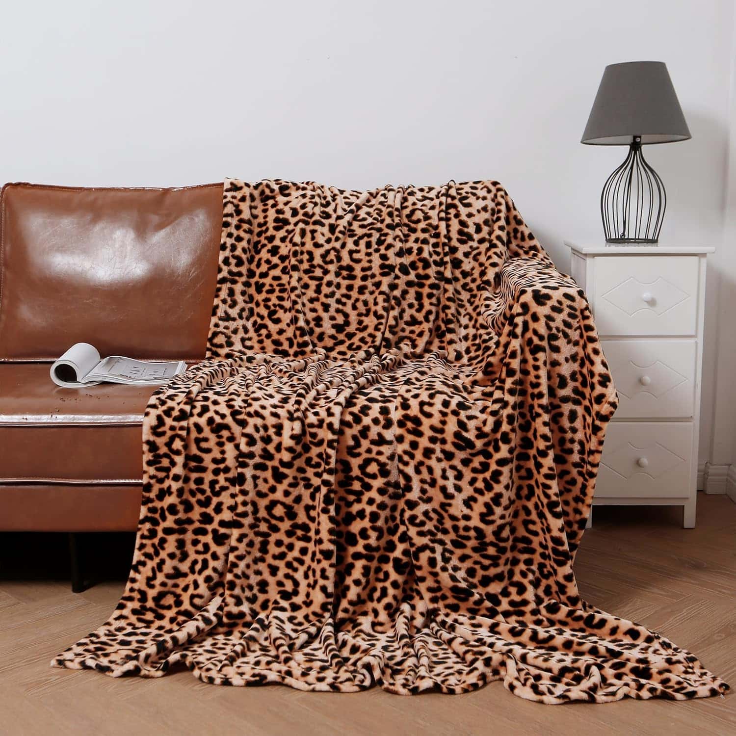 🐆 HOMEYA arrasa con su manta de leopardo: el toque salvaje y acogedor que tu hogar necesita 🛋️🔥